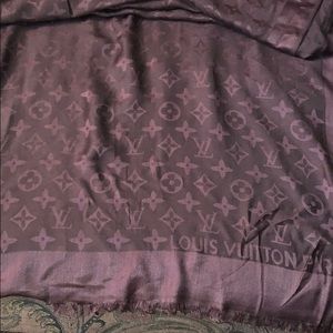 Louis Vuitton scarf